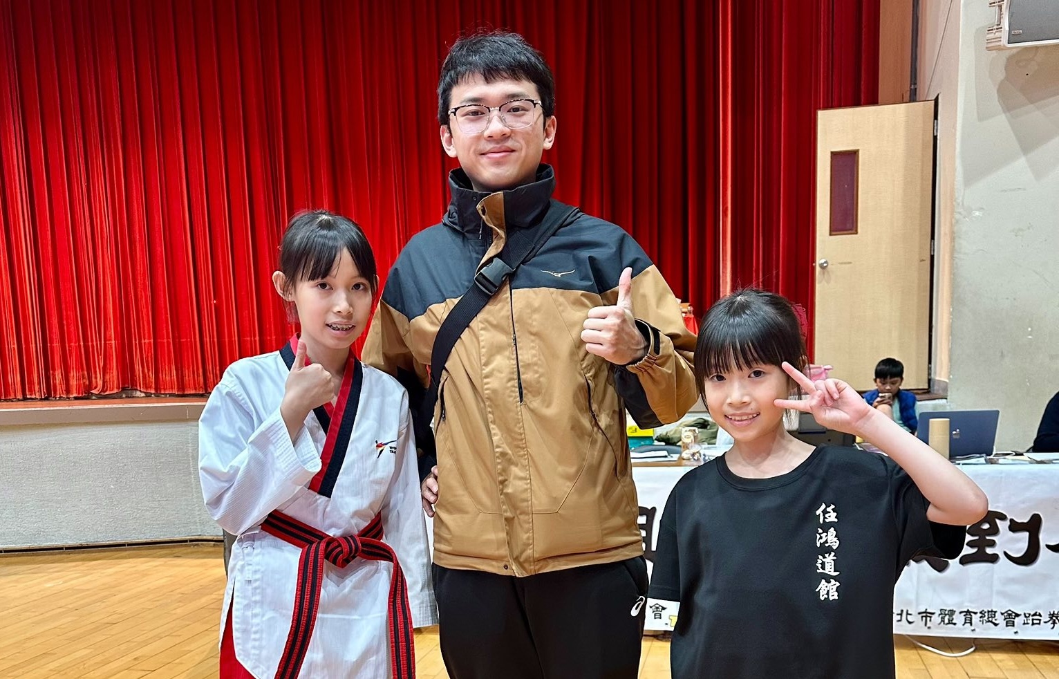 品勢表演